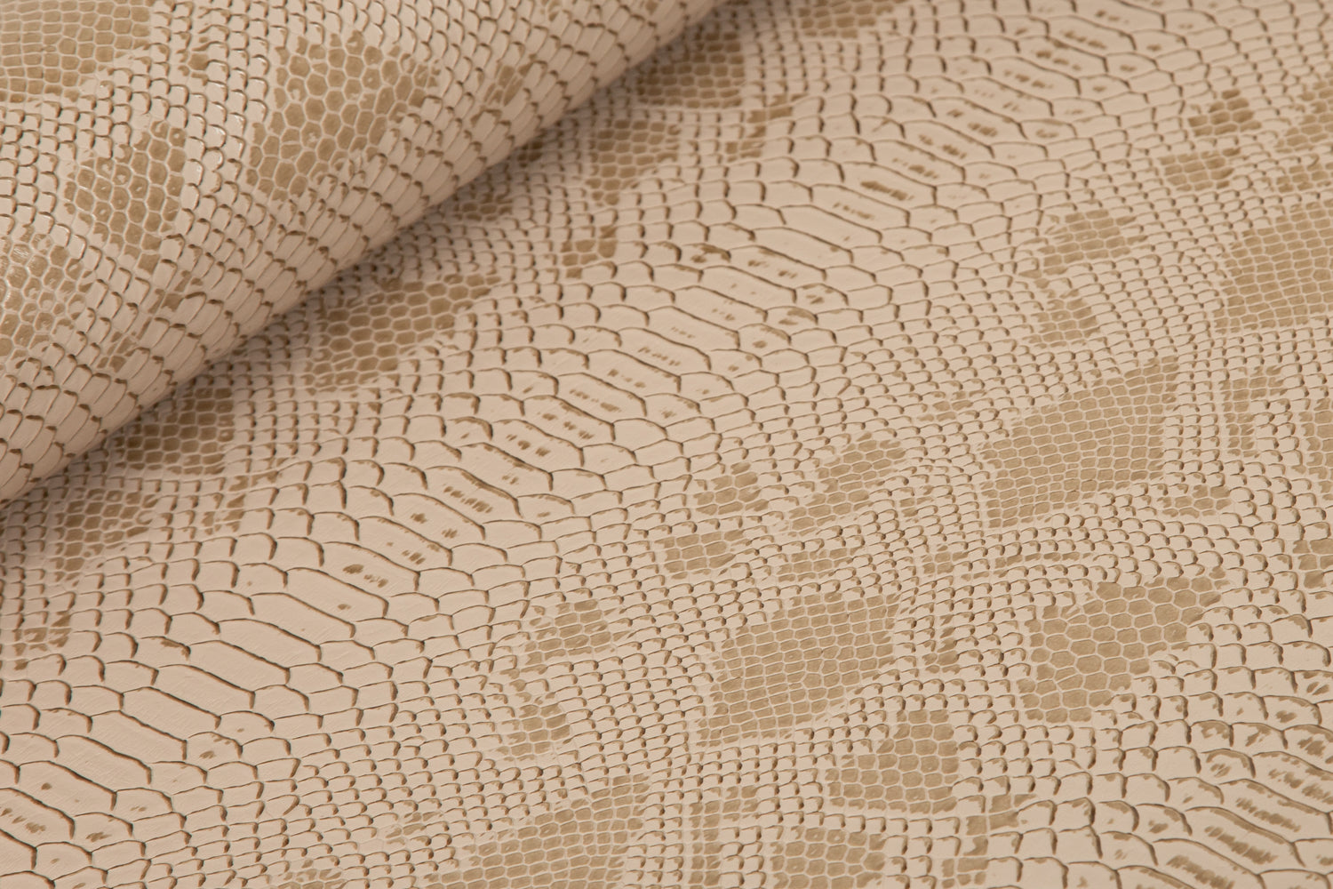 Crocodile beige